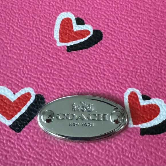 COACH Pink Heart Pattern Jewelry Travel
Case NWOT - Picture 7 of 9
